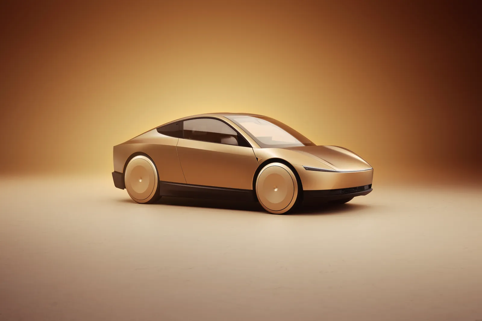 Tesla Cybercab doré photographié de trois quarts avant sur fond de studio ocre.